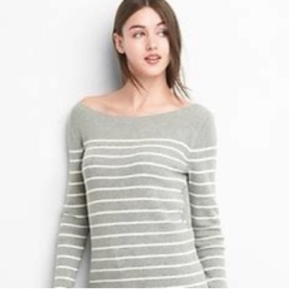 GAP Boat Neck Merino Wool Sweater - Picture 1 of 7